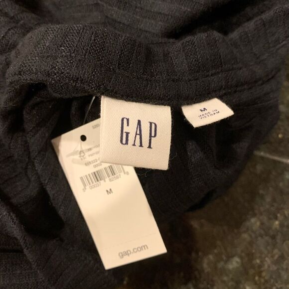New GAP Chevron Ribbed Textured Knit Top Black M - Picture 2 of 2